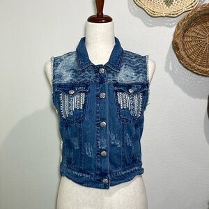 Women’s Distressed Embroidered Miss Me Vest Western Cowgirl Size Medium
